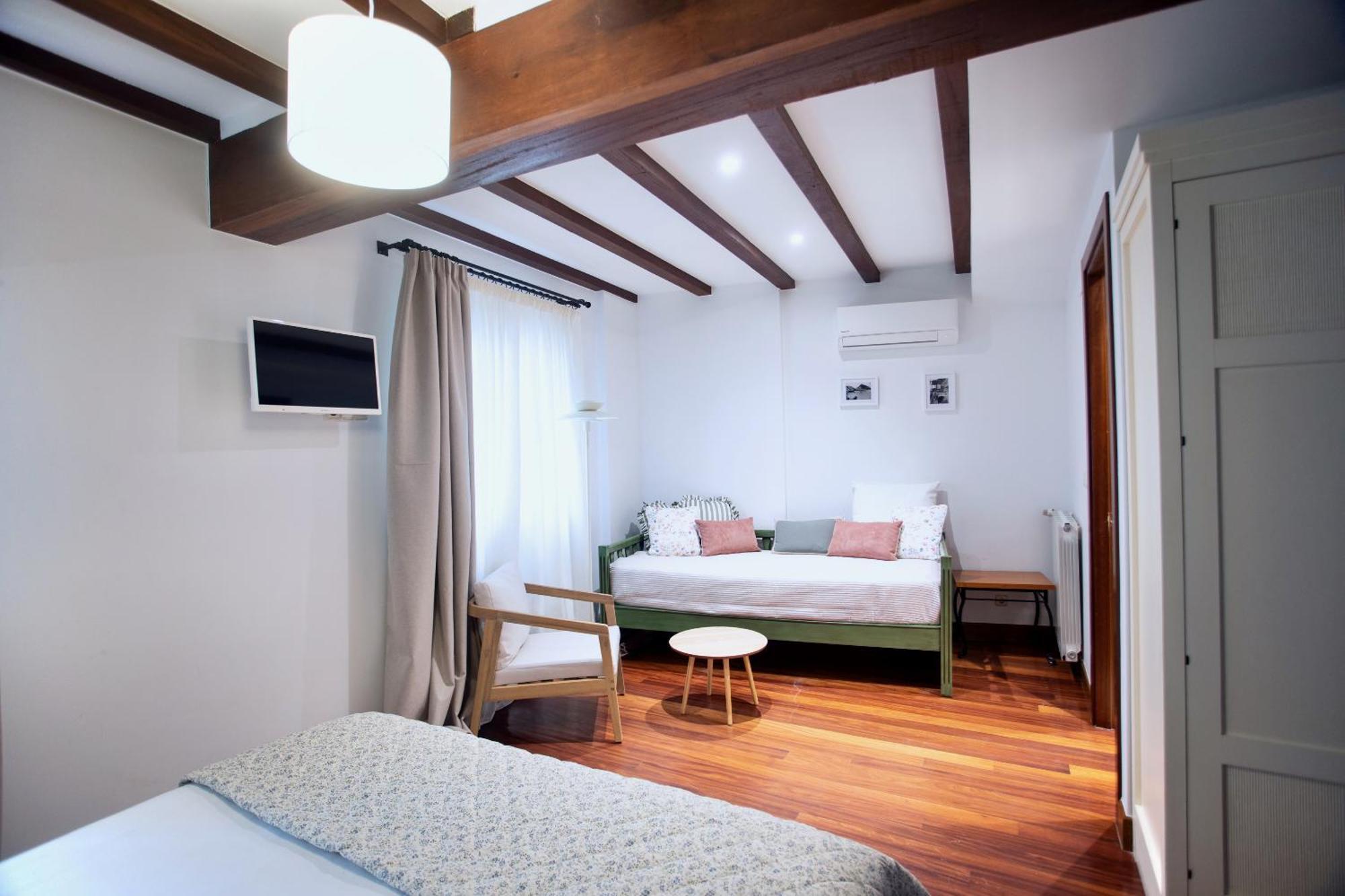Katrapona Hotel Getaria Exterior photo