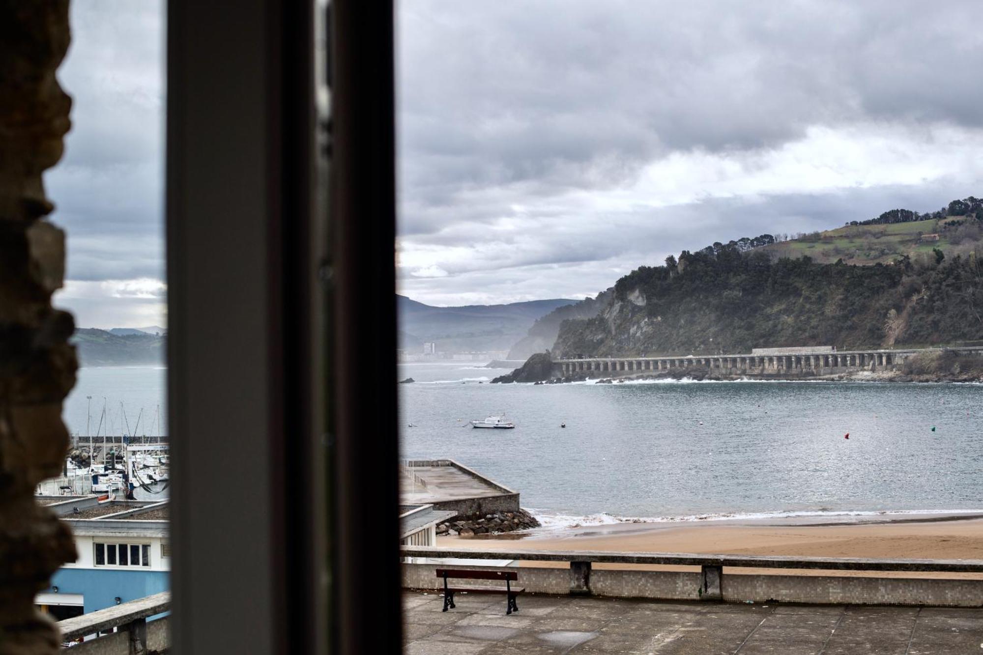 Katrapona Hotel Getaria Exterior photo
